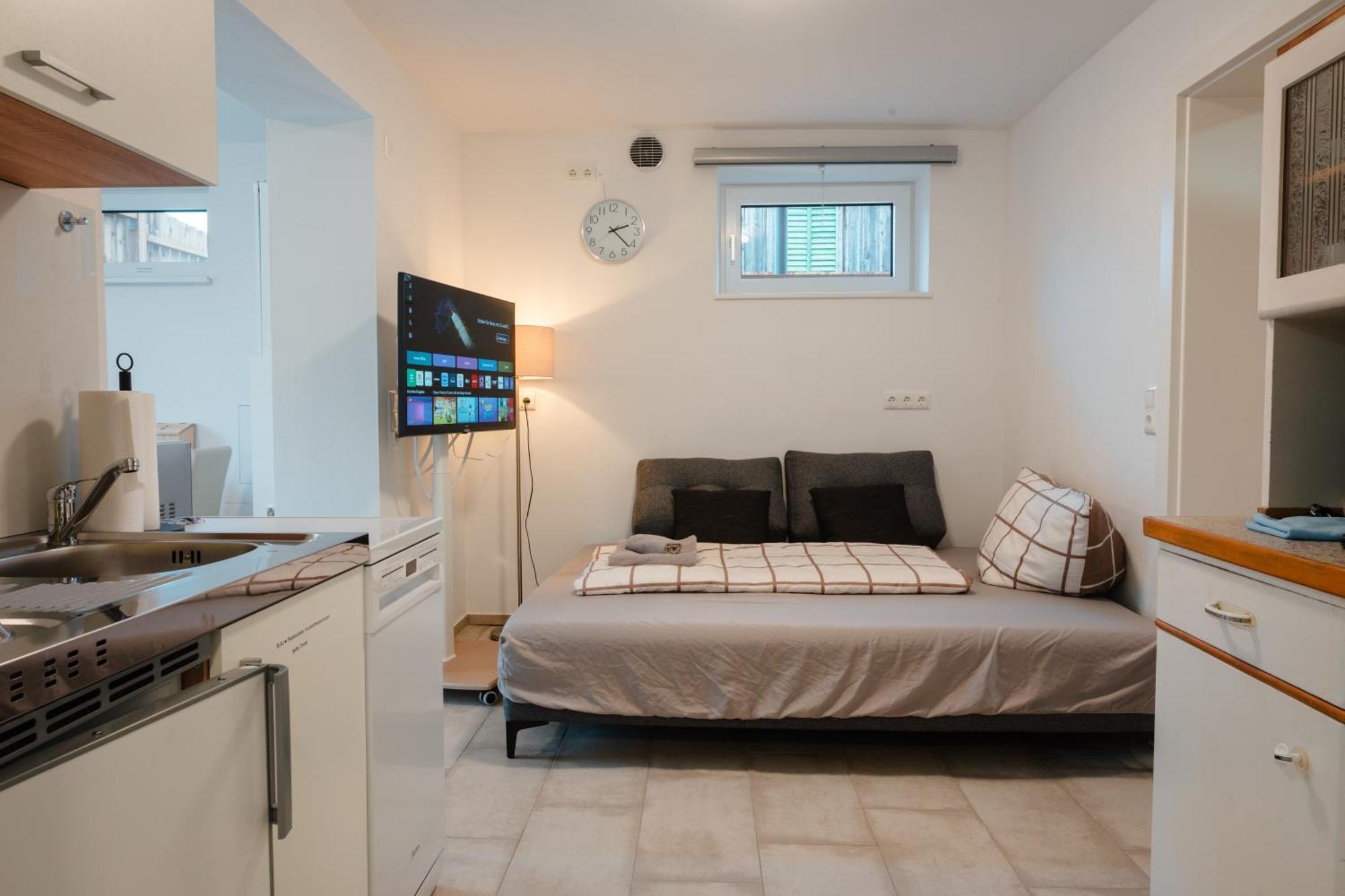 Mitzis Stubn Apartments - Bad Goisern - 24-Hour Self Check-In Exterior photo