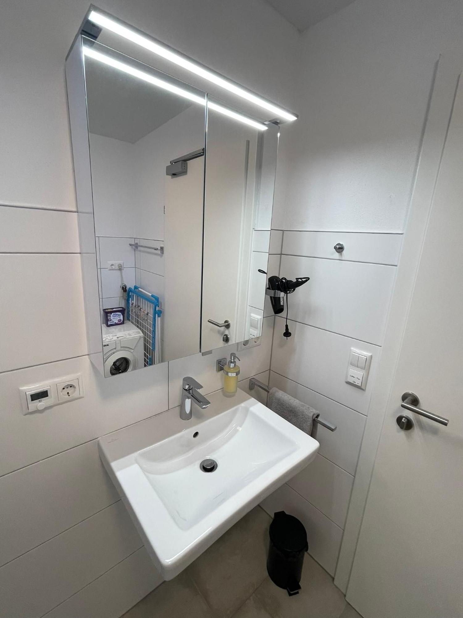 Mitzis Stubn Apartments - Bad Goisern - 24-Hour Self Check-In Exterior photo